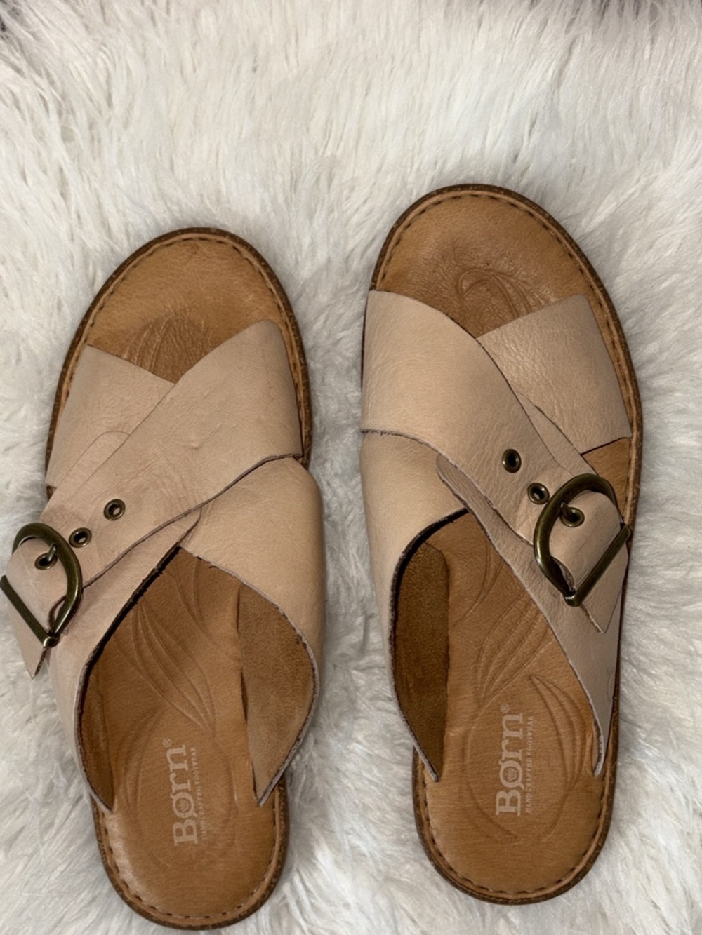 Born Women's Light Beige Leather Crossband Slide Sandals - Picture 6 of 9
